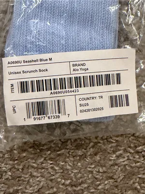 NIB Alo Seashell blue scrunch socks size size medium thumbnail 4
