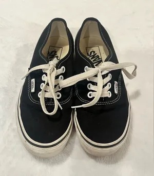 Black Vans thumbnail 1