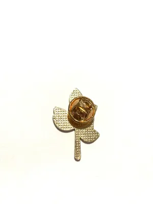 Blue leaf pin thumbnail 2