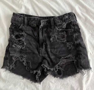 American Eagle Jean Shorts thumbnail 1