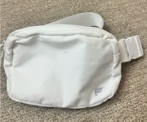 Fabletics Belt Bag thumbnail 1