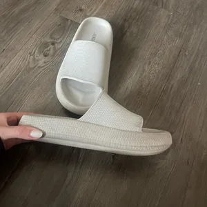 Cushionare Slide Sandal thumbnail 2
