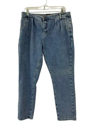 Zoe Women's High Rise Mom Jeans thumbnail 1