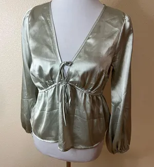 Abercrombie & Fitch Silver Sage Green Tie Front Satin Peplum Blouse SMALL thumbnail 1