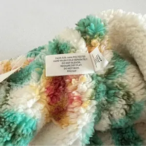 Jenni Fluffy Sherpa Fleece Infinity Scarf Beige Floral New thumbnail 3