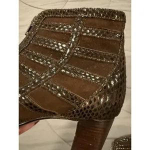 Italian Brown Suede & Snake Embossed Leather Ankle Bootie Women’s Size 7 thumbnail 8