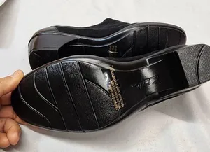 Clarks Black Leather Strappy Mary Jane Heels Women’s 7.5 thumbnail 4