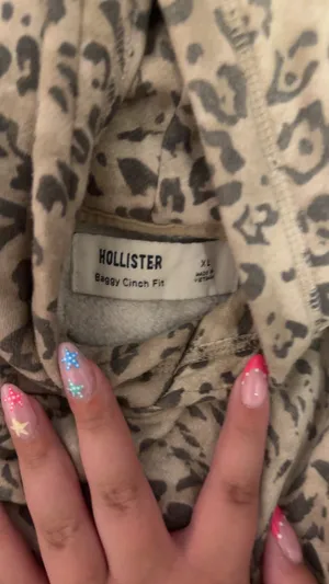 cheetah hoodie thumbnail 2