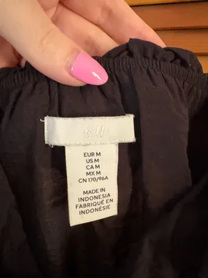 black dress thumbnail 4