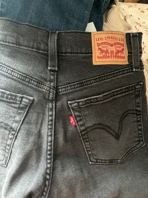 Levi’s Black Jeans thumbnail 4