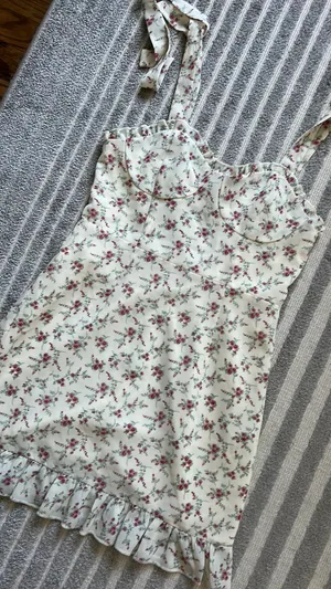 Forever 21 Dress thumbnail 5