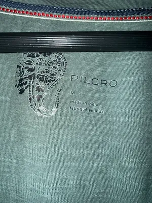 Pilcro Short-Sleeve V-Neck Tee in Deep Teal thumbnail 2