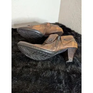 Born Ankle Bootie Brown Size 7.5 Womens Leather Zip Up Boots thumbnail 5