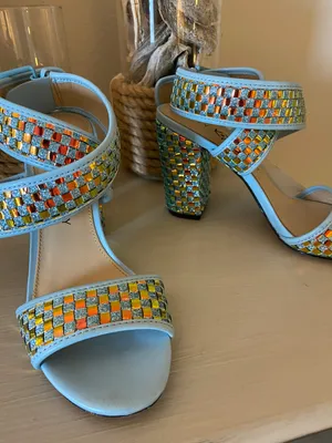 Katy Perry Heels thumbnail 4