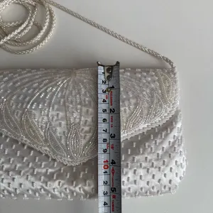 Vintage White Beaded Satin Clutch Purse | Pearl Evening Bag Bridal Prom 90s Y2K thumbnail 8