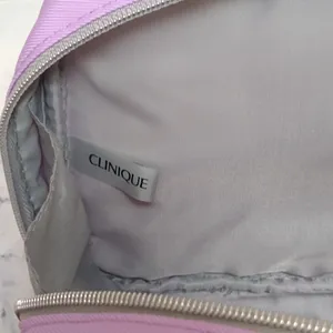 NEW Clinique Toiletries and Cosmetics Bag thumbnail 8