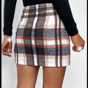 Plaid Pattern Slit Skirt, Casual Mini Skirt Brown Size M thumbnail 3
