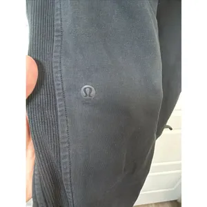 Lululemon Scuba High-Rise Jogger Women Size 6 Black Fleece Drawstring Sweatpants thumbnail 9