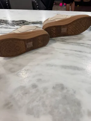 DV by Dolce Vita Sneakers thumbnail 3