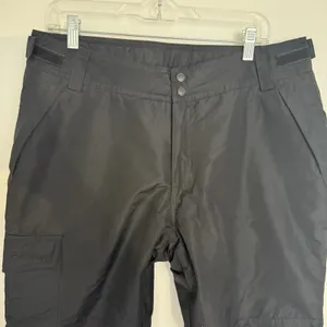 Magellan Outdoors Black Winter Sports Snowboard Ski Pants Women's Large thumbnail 2