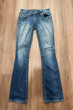 Miss Me Signature Boot Jeans 26 low rise Wash Embellished Distressed Bootcut thumbnail 1