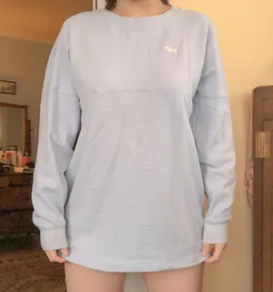 PINK - Victoria's Secret Sweatshirt thumbnail 2