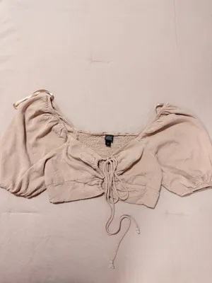 wild fable Beige Ruched Halter Puff Sleeve Crop Top thumbnail 4