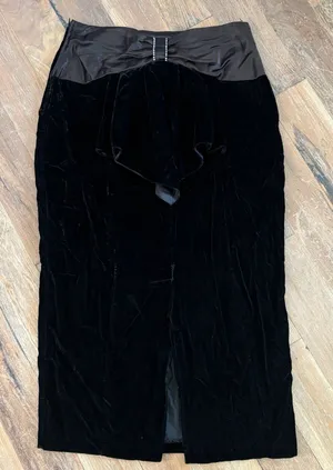 Vintage Scott Mcintosh Black Velvet Rhinestone Bow Midi Skirt thumbnail 1