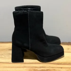 Dolce Vita Gracie Suede‎ Platform Boot Size 6 Black thumbnail 5