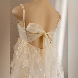 The Vintage Shop Cream Spaghetti Strap Floral Bridal Gown Size S thumbnail 9