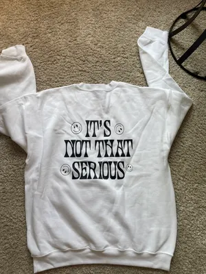 Gildan never worn  sweatshirt thumbnail 2