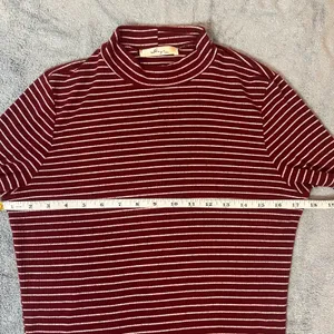 Gaze Maroon And White Stripes Long Sleeve Mock Neck T-shirt thumbnail 4