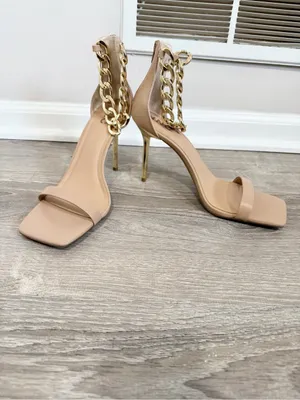 NWOT Nude Gold Chain Quiet Luxury Heels Minimalist Stiletto Sandals Size 10 thumbnail 2