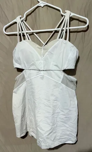 Lululemon tank top thumbnail 1