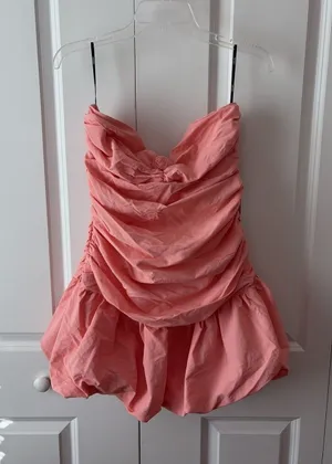 Forever 21 x Betsey Johnson Pink Strapless Ruched Bubble Mini Dress Size Med New thumbnail 1