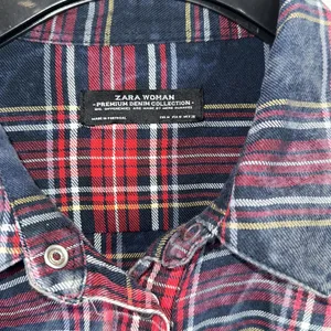 Zara plaid distressed button down shirt size medium thumbnail 3