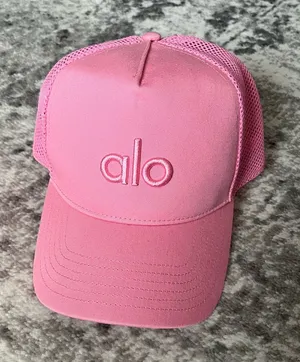Alo Yoga District Trucker Hat thumbnail 1