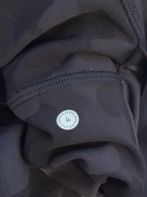 Camo Lululemon Leggings thumbnail 4