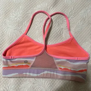 Lululemon Flow Y Bra IV Bleacher Stripe White Iris Flower / Grapefruit thumbnail 4