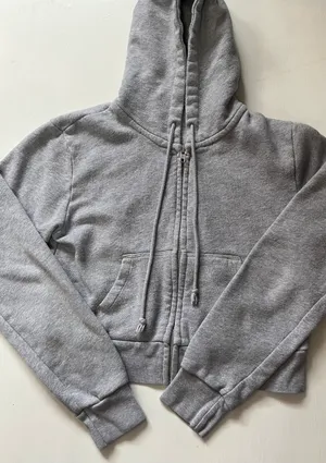Brandy Melville sweatshirt thumbnail 1