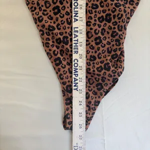 Shade & Shore Leopard‎ Print One Piece Swimsuit V-Neck Keyhole Brown Small 4-6 thumbnail 4