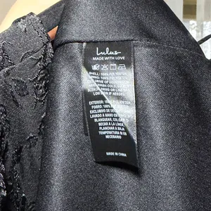 Lulus Black Jacquard Dress Bow Front Tie Across the Back Size Large NWT thumbnail 3