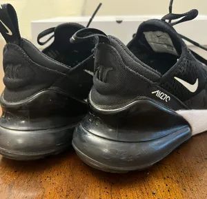 Nike Air Max 270 Black White thumbnail 7