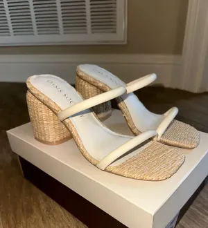 Raffia Beige Heels Tan Size 8 thumbnail 2