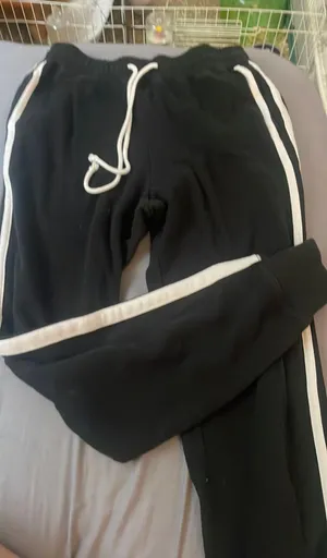 Hollister Sweatpants thumbnail 1