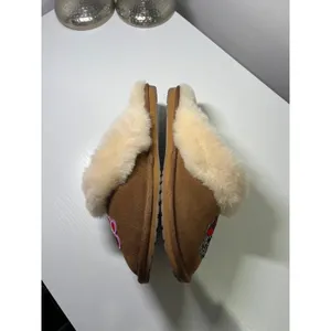 EMU Australia Jolie UGA Bulldogs Sheepskin Slippers‎ Women 10 Chestnut thumbnail 6