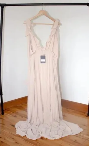 Reformation Peppermint Dress (Champagne) thumbnail 3