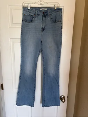Levi’s 725 High Rise Bootcut Jeans 30 Classic Flattering Light Wash A5 thumbnail 2
