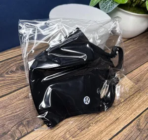 Lululemon Double Strap Face Mask NWT Unopened/Unused *BRAND NEW* (Black) thumbnail 2