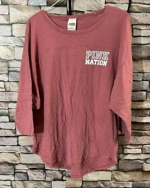 PINK Victorias Secret Tee Size L thumbnail 1